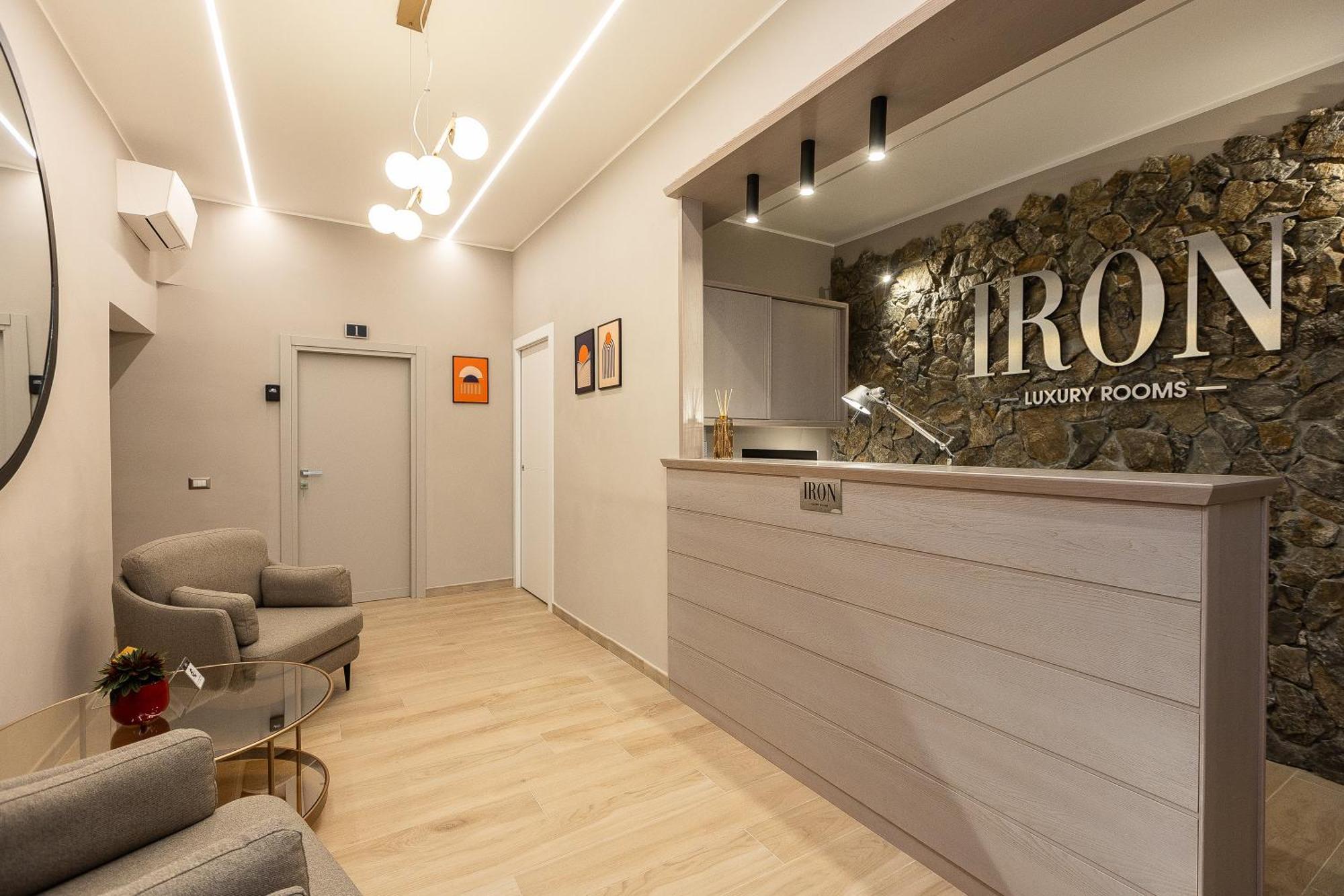 Iron Luxury Rooms Rome Exterior photo