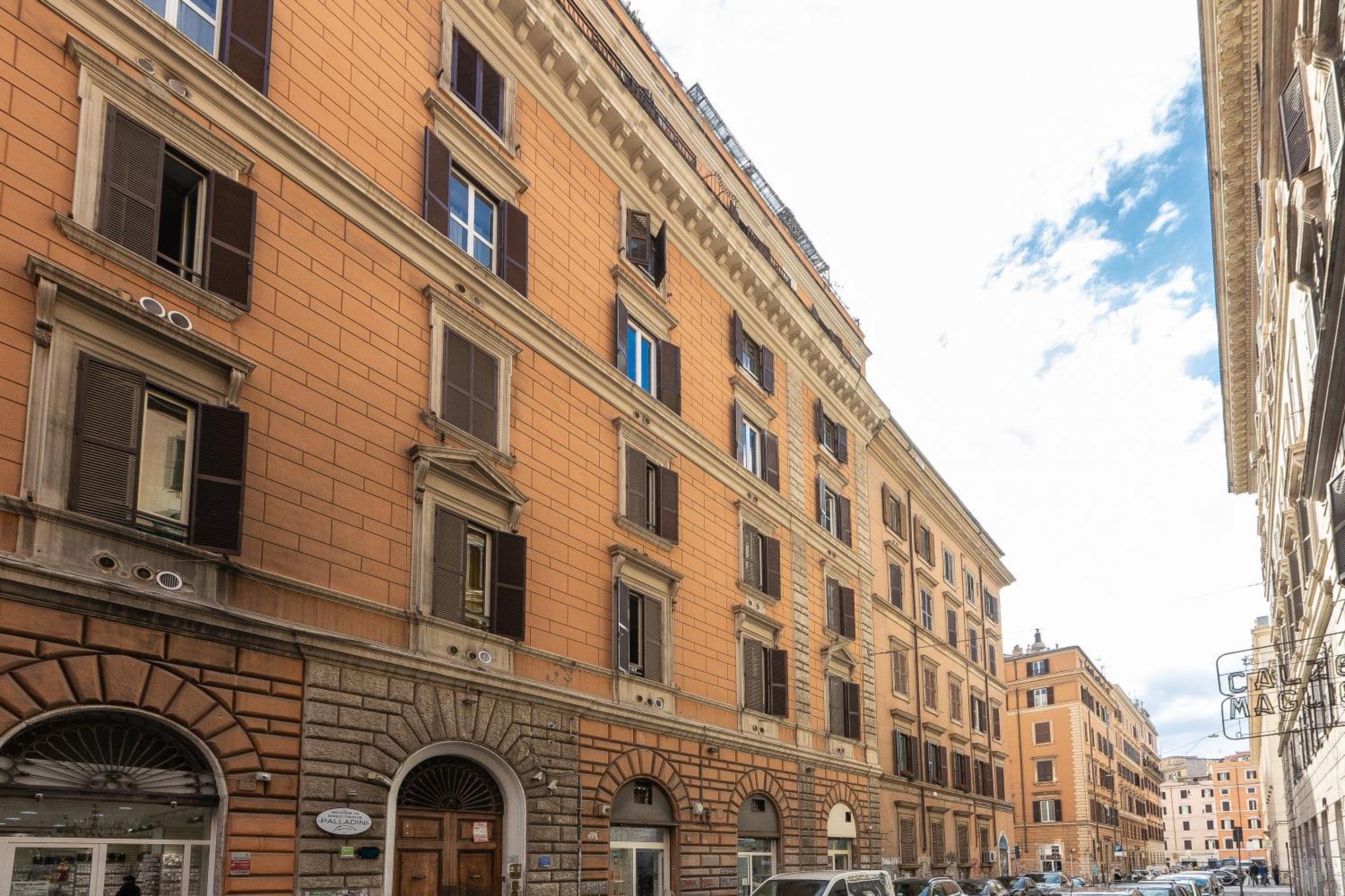 Iron Luxury Rooms Rome Exterior photo